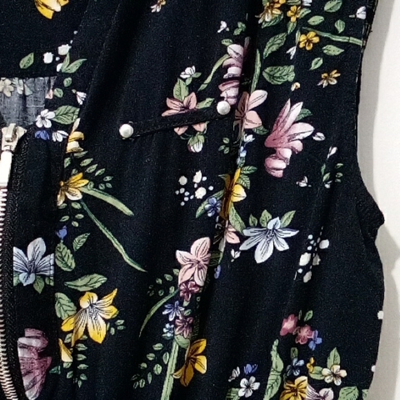 Mandee black floral mini dress with pockets - Picture 3 of 9